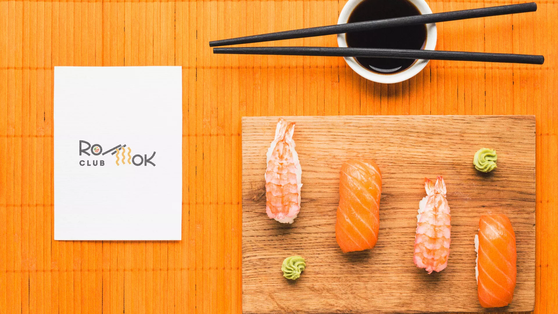 Создание логотипа суши-бара «Roll Wok Club» в Твери
